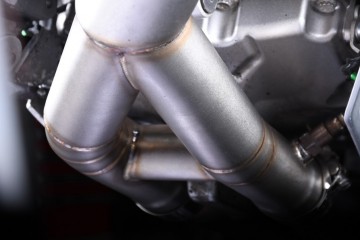 Manguito de conexión en Y / Y Pipe con decatalizador BMW S1000R 2014 - 2016 Manguito de conexión en Y / Y Pipe con decatalizador BMW S1000R 2014 - 2016