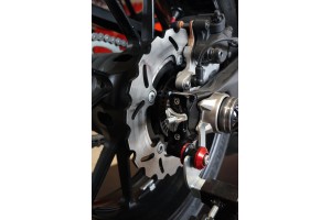 Disque Arrière Wave 245 mm YAMAHA MT07 / MT09 / XSR / TRACER 700 900 Disque Arrière Wave 245 mm YAMAHA MT07 / MT09 / XSR / TRACER 700 900