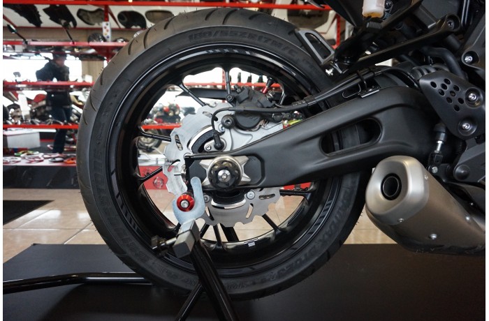 Disque Arrière Wave 245 mm YAMAHA MT07 / MT09 / XSR / TRACER 700 900 Disque Arrière Wave 245 mm YAMAHA MT07 / MT09 / XSR / TRACER 700 900