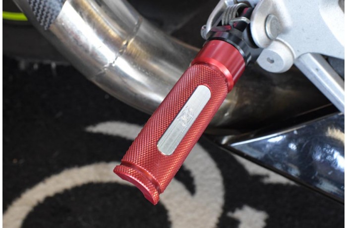 Fußrasten vorne V2 DUCATI - UNIK von Avdb