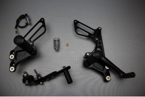 Pedane arretrate regolabili SUZUKI GSXR 600 / 750 / 1000 2009 - 2017 Pedane arretrate regolabili SUZUKI GSXR 600 / 750 / 1000 2009 - 2017