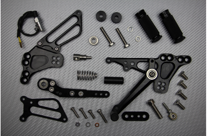 Platines Commandes Reculées SUZUKI GSXR 600 / 750 / 1000 2009 - 2017