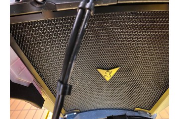 Rejilla protectora del radiador AVDB APRILIA RSV4 / TUONO V4 2009 - 2022