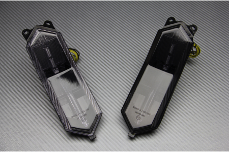 Luz de freno led con intermitentes integrados YAMAHA YZF R1 / R1M / R6 2015 - 2023