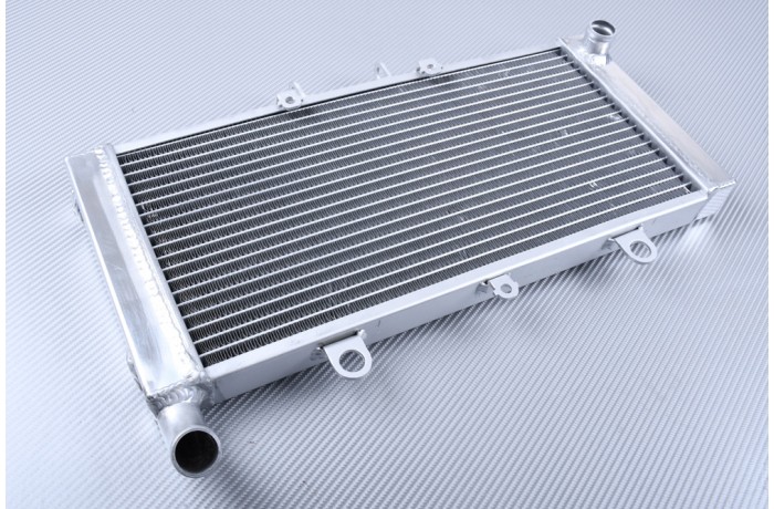 Radiator HONDA CB 1300 / S 2003 - 2015 Radiator HONDA CB 1300 / S 2003 - 2015