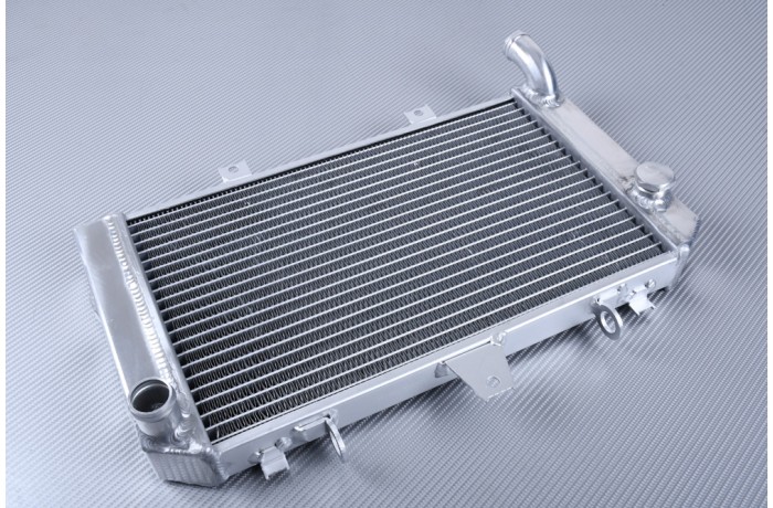 Radiateur KAWASAKI ZRX 1100 / 1200 S / R 1996 - 2008 Radiateur KAWASAKI ZRX 1100 / 1200 S / R 1996 - 2008