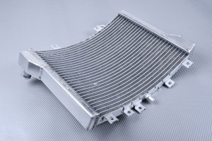 Radiateur KAWASAKI ZZR 1100 / ZX11 1990 - 2001 Radiateur KAWASAKI ZZR 1100 / ZX11 1990 - 2001
