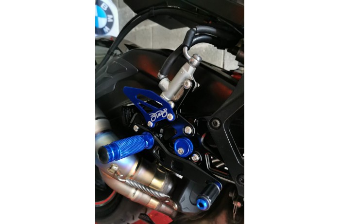 Commandes reculées AVDB BMW S1000RR / HP4 2015 - 2018 Commandes reculées AVDB BMW S1000RR / HP4 2015 - 2018