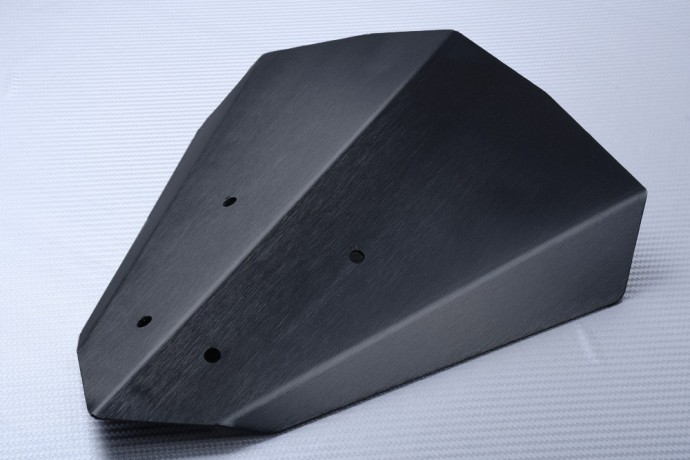 Windschild aus Eloxiertem Alu KAWASAKI Z650 2020 - 2024 Windschild aus Eloxiertem Alu KAWASAKI Z650 2020 - 2024
