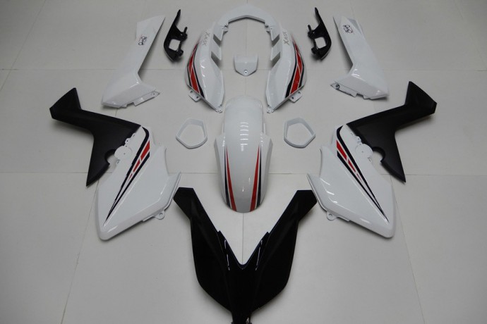Complete Fairing set YAMAHA XMAX 125 / 250 / 400 2014 - 2017 Complete Fairing set YAMAHA XMAX 125 / 250 / 400 2014 - 2017