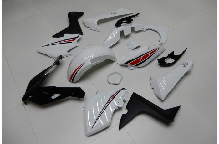 Complete Fairing set YAMAHA XMAX 125 / 250 / 400 2014 - 2017 Complete Fairing set YAMAHA XMAX 125 / 250 / 400 2014 - 2017