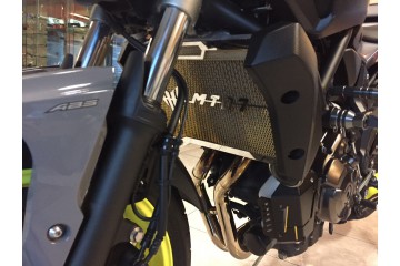 Protector aluminio depósito expansión YAMAHA MT07 XSR & TRACER 700 Protector aluminio depósito expansión YAMAHA MT07 XSR & TRACER 700