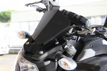 WINDSCHILD AUS ELOXIERTEM ALU YAMAHA MT07 / FZ07 2014 - 2017 WINDSCHILD AUS ELOXIERTEM ALU YAMAHA MT07 / FZ07 2014 - 2017