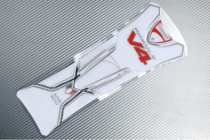 Protección adhesiva del depósito - Modelo PANIGALE Protección adhesiva del depósito - Modelo PANIGALE