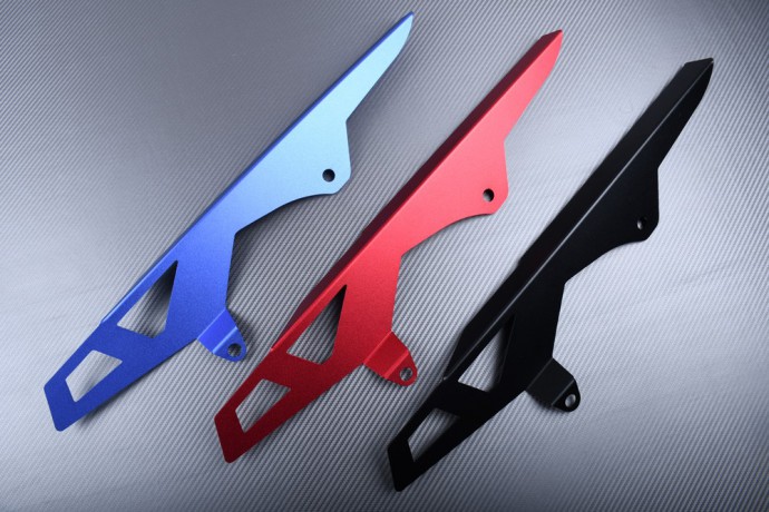 Chain guard in anodised aluminum SUZUKI GSXR 600 / 750 2006 - 2010