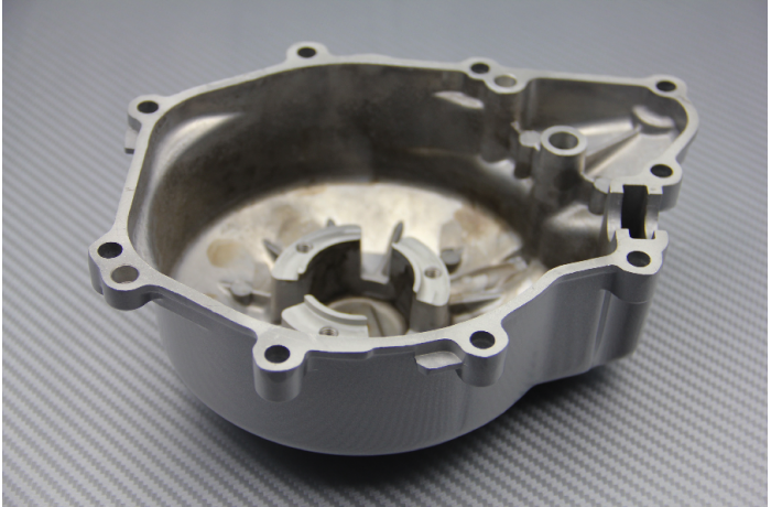 Cubre Cárter Alternador YAMAHA YZF R6 1999 - 2002 Cubre Cárter Alternador YAMAHA YZF R6 1999 - 2002