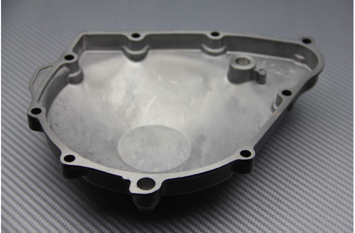 Cubre Cárter Alternador SUZUKI BANDIT / INAZUMA 1200 / GSXF / GSXR 1100 1988 - 2005 Cubre Cárter Alternador SUZUKI BANDIT / INAZUMA 1200 / GSXF / GSXR 1100 1988 - 2005