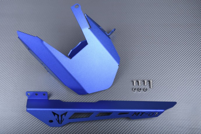 Guardabarros trasero con Cubre Cadena de aluminio YAMAHA MT07 / TRACER / XSR 700 2014 - 2021 Guardabarros trasero con Cubre Cadena de aluminio YAMAHA MT07 / TRACER / XSR 700 2014 - 2021