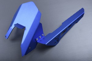 Guardabarros trasero con Cubre Cadena de aluminio YAMAHA MT07 / TRACER / XSR 700 2014 - 2021 Guardabarros trasero con Cubre Cadena de aluminio YAMAHA MT07 / TRACER / XSR 700 2014 - 2021