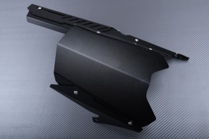 Guardabarros trasero con Cubre Cadena de aluminio YAMAHA YZF R3 R25 / MT03 MT250 2013 - 2021 Guardabarros trasero con Cubre Cadena de aluminio YAMAHA YZF R3 R25 / MT03 MT250 2013 - 2021