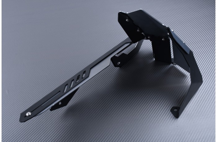 Garde Boue arrière avec Guide Chaîne Bicouleur SUZUKI GSX 125R / GSXS 125 2017 - 2020 Garde Boue arrière avec Guide Chaîne Bicouleur SUZUKI GSX 125R / GSXS 125 2017 - 2020