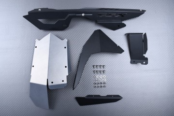 Garde Boue arrière avec Guide Chaîne Bicouleur SUZUKI GSX 125R / GSXS 125 2017 - 2020
