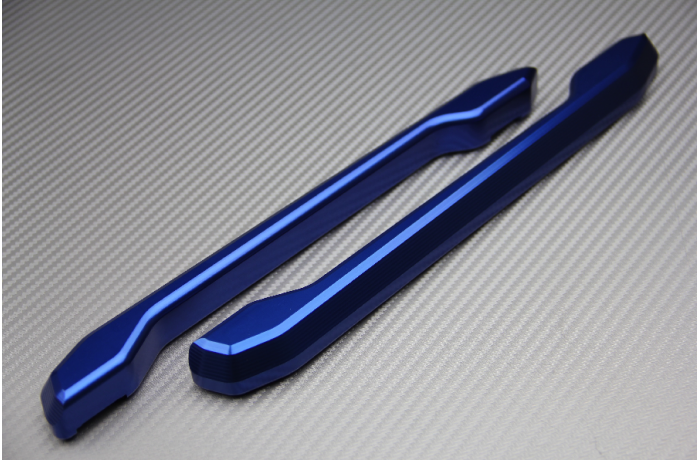 Maniglie passeggero posteriore in alluminio anodizzato YAMAHA MT09 13/ 16
