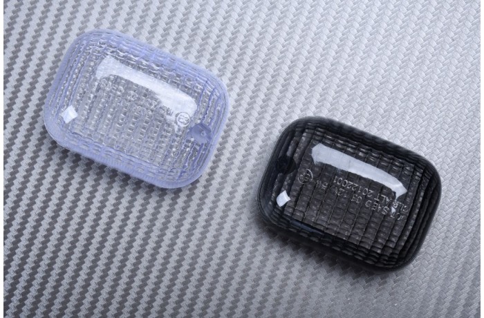 Paire de caches clignotants arrière TRIUMPH SPEED TRIPLE 955 / DAYTONA 955 I / SPRINT RS ST / TT600 / SPEED FOUR