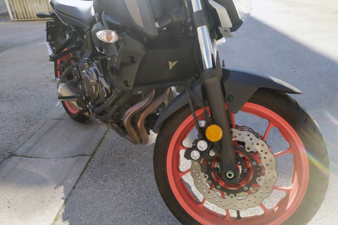 Grille de Radiateur AVDB YAMAHA MT07 / MT07 TRACER / XSR 700 / XTZ 700 2014 - 2021 Grille de Radiateur AVDB YAMAHA MT07 / MT07 TRACER / XSR 700 / XTZ 700 2014 - 2021