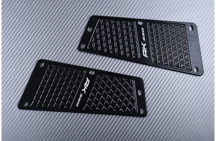 Reposapiés Delanteros y Traseros KYMCO AK 550 2017 - 2021 Reposapiés Delanteros y Traseros KYMCO AK 550 2017 - 2021