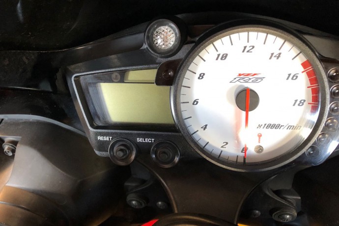 Entourage Compteur Type Origine YAMAHA YZF R1 2002 - 2003 / R6 2003 - 2005