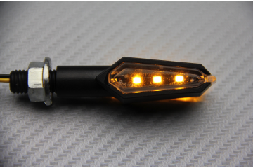 Coppia indicatori di direzione LED Universali fronte / retro Coppia indicatori di direzione LED Universali fronte / retro