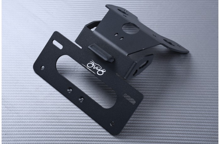 Spezifischer Kennzeichenhalter AVDB SUZUKI GSR 750 2011 - 2016 Spezifischer Kennzeichenhalter AVDB SUZUKI GSR 750 2011 - 2016