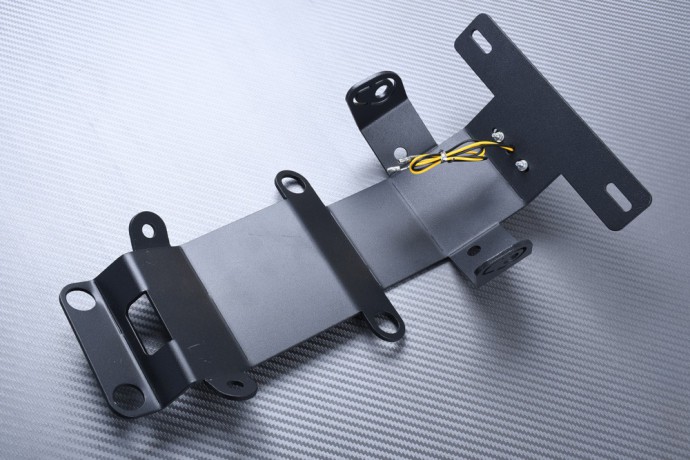 Portamatrícula específico AVDB YAMAHA XSR 700 2015 - 2024 Portamatrícula específico AVDB YAMAHA XSR 700 2015 - 2024