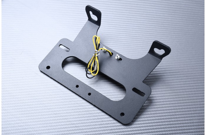 Support de plaque spécifique AVDB SUZUKI GSXR 1000 2005 - 2008 Support de plaque spécifique AVDB SUZUKI GSXR 1000 2005 - 2008