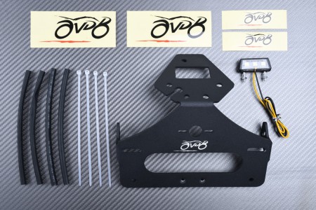 Porta-matrícula especifico AVDB TRIUMPH DAYTONA / STREET TRIPLE / MOTO2 / 660 / 675 / 765 2013 - 2024