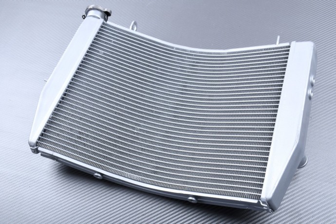Radiator SUZUKI GSXR 1000 / 1000R 2017 - 2021 Radiator SUZUKI GSXR 1000 / 1000R 2017 - 2021