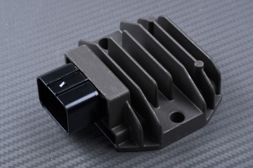 Regulador del alternador tipo original YAMAHA YZF R1 / R1M / MT10 / SP 2015 - 2021 Regulador del alternador tipo original YAMAHA YZF R1 / R1M / MT10 / SP 2015 - 2021