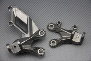 Supporto pedana anteriore KAWASAKI ZZR 1400 2006 - 2021