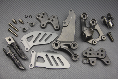 Fußrastenanlage Vorne SUZUKI GSXR 600 / 750 2006 - 2010