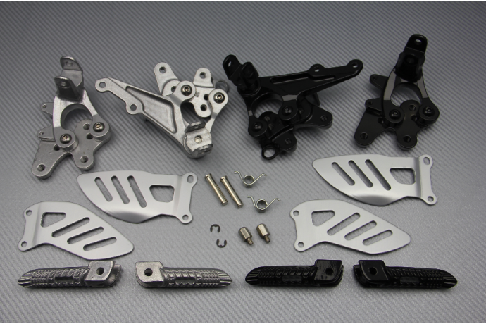 Supporto pedana anteriore Suzuki GSXR 1000 2009 - 2016
