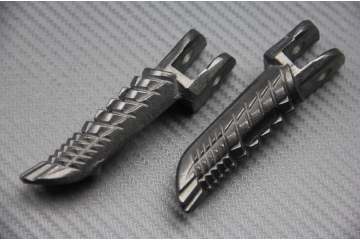 Platines repose pieds Avant Suzuki GSXR 1000 2005 - 2008 Platines repose pieds Avant Suzuki GSXR 1000 2005 - 2008