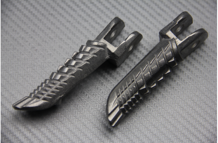 Platines repose pieds Avant Suzuki GSXR 1000 2005 - 2008 Platines repose pieds Avant Suzuki GSXR 1000 2005 - 2008