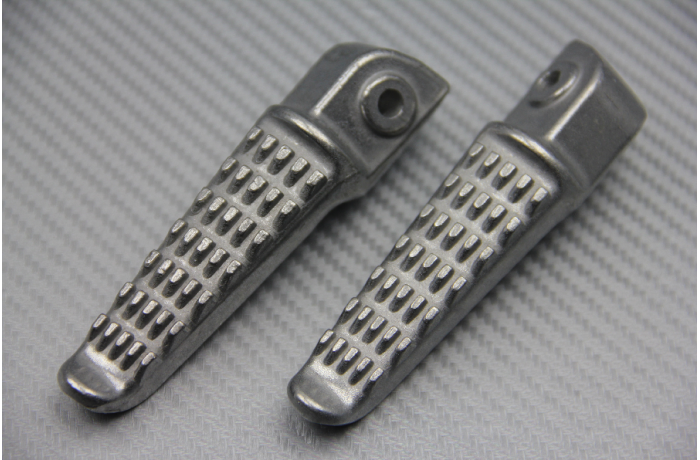Pareja de estriberas reposapiés traseras KAWASAKI ZX10R 2004 - 2005
