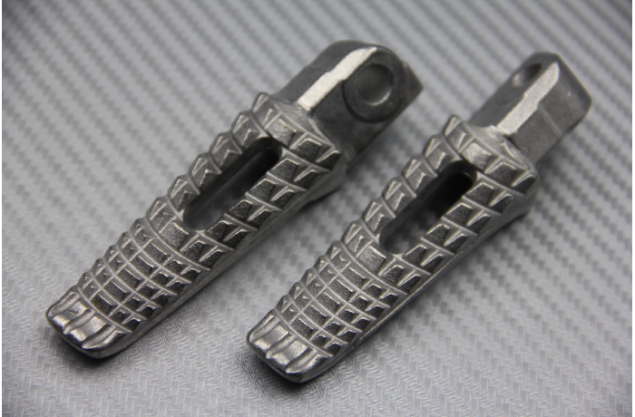 Pareja de estriberas reposapiés traseras SUZUKI GSXR 600 / 750 / 1000 2009 - 2016 SIMPLE POT Pareja de estriberas reposapiés traseras SUZUKI GSXR 600 / 750 / 1000 2009 - 2016 SIMPLE POT