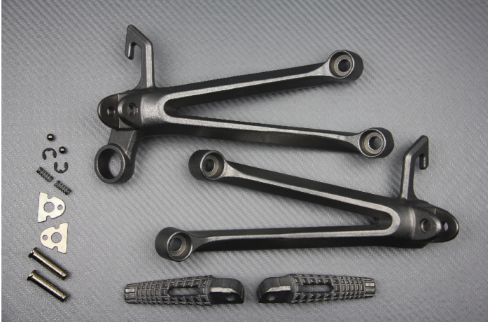 Platines repose pieds Arrière SUZUKI GSXR 1000 2005 - 2006 Platines repose pieds Arrière SUZUKI GSXR 1000 2005 - 2006