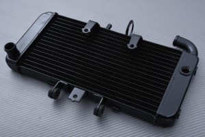 Radiateur HONDA CB 400 SF / VTEC 1999 - 2019 Radiateur HONDA CB 400 SF / VTEC 1999 - 2019
