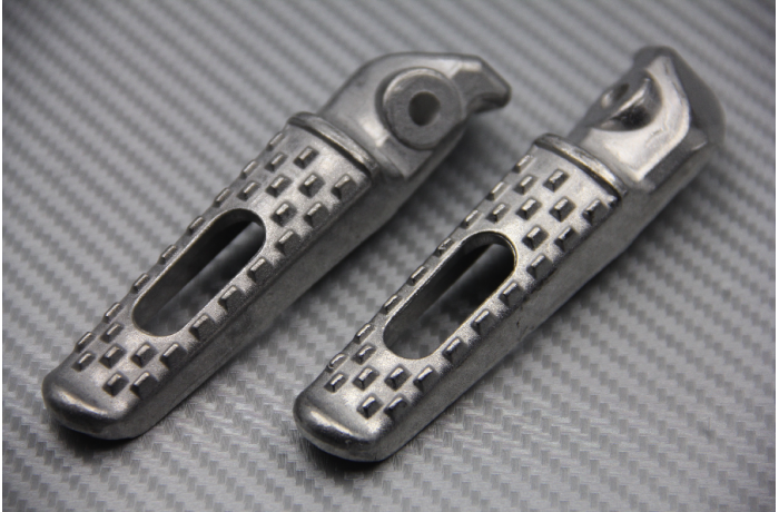 Pareja de estriberas reposapiés traseras HONDA CBR 600 RR 2005 - 2006 Pareja de estriberas reposapiés traseras HONDA CBR 600 RR 2005 - 2006