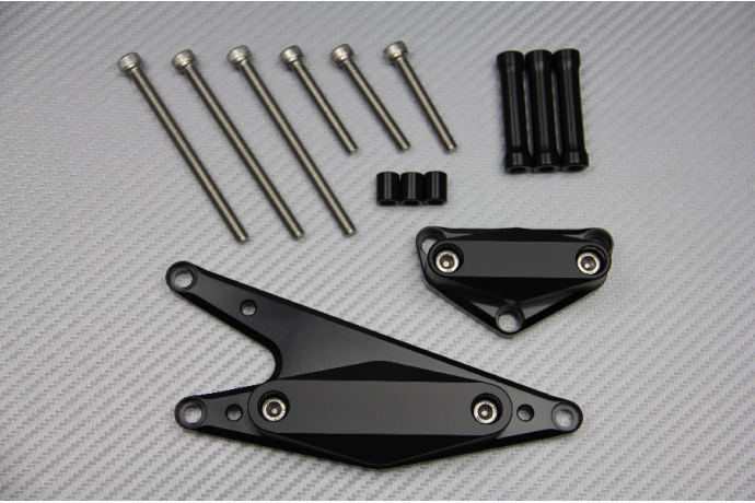 Tampons de protection Carters Moteur SUZUKI BANDIT / GSXF 650 / 1250 2006 - 2016 Tampons de protection Carters Moteur SUZUKI BANDIT / GSXF 650 / 1250 2006 - 2016