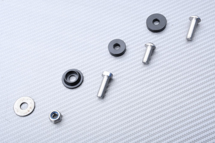 Patte de Fixation en alu AVDB pour échappement KAWASAKI ZX6R / ZX10R 2009 - 2018 Patte de Fixation en alu AVDB pour échappement KAWASAKI ZX6R / ZX10R 2009 - 2018